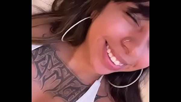 Probando mi nuevo traje de baño… Te gusta?