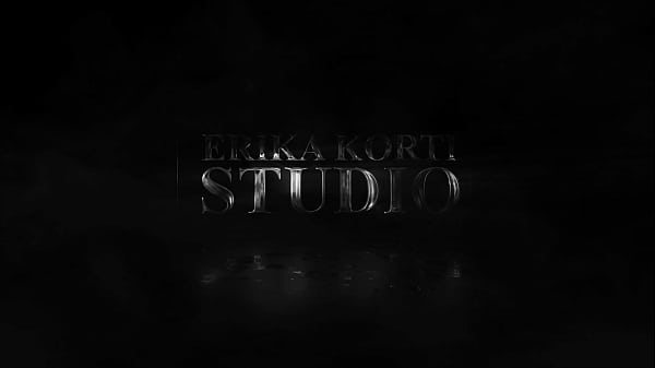 FIRST DVP WITH DAP! Skinny cutie slut Queen Kimi gets her first double vaginal along with double anal from six big cocks EKS451