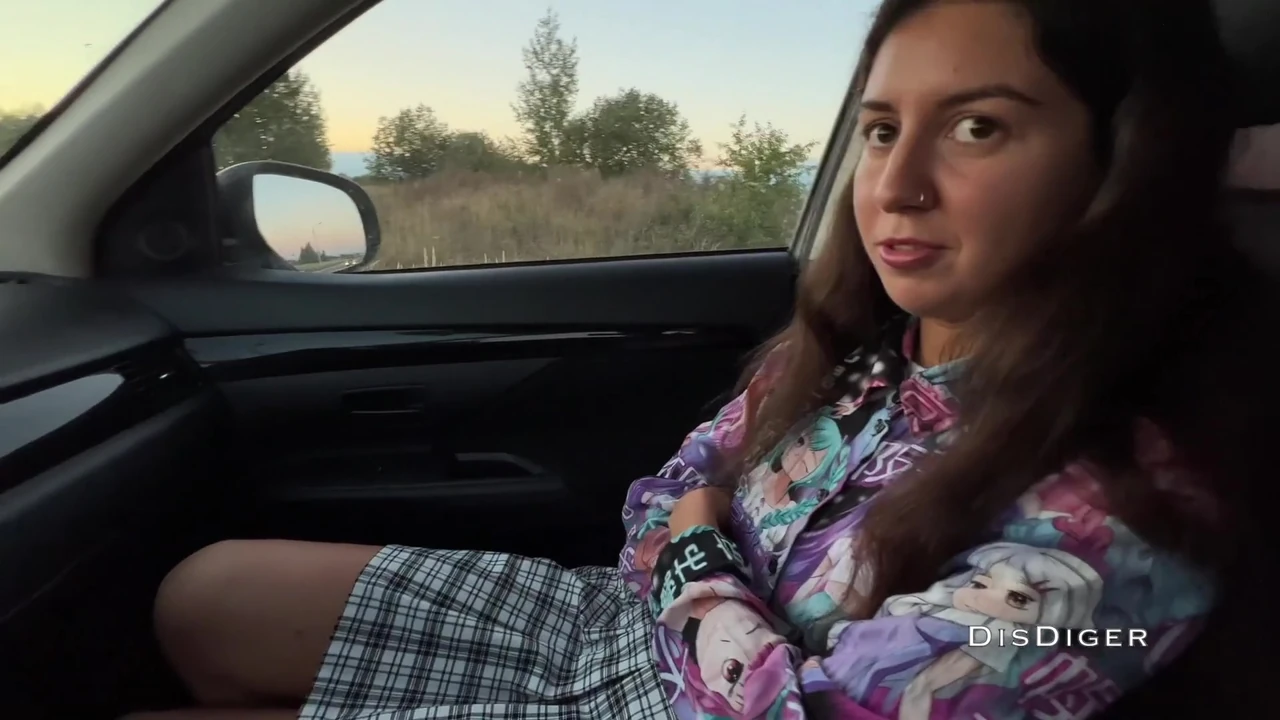 Cute hitchhiker agreed to suck and fuck – Russian Public Agent